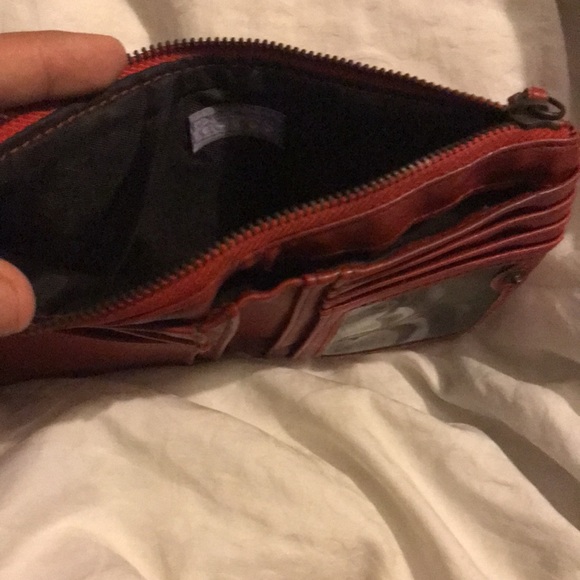 Red Wallet - Picture 5 of 5